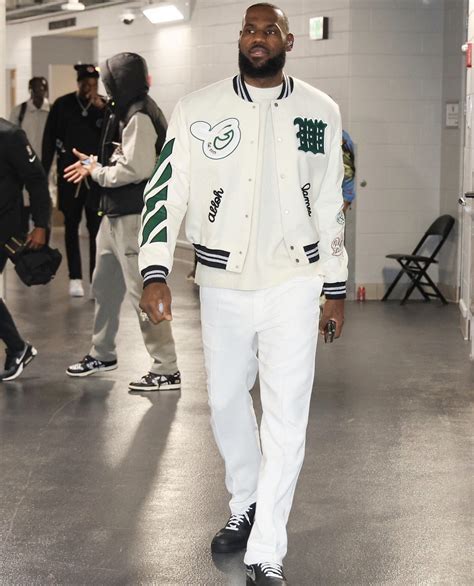 lebron pregame fit